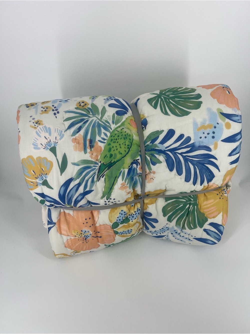 Anthropologie Ellen Merchant Yellow Bird Floral Parrot Quilted Queen Comforter - Picture 6 of 7